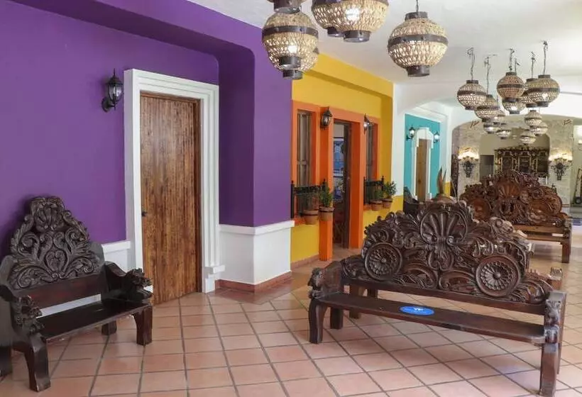 בית מלון כפרי Los Arcos Suites