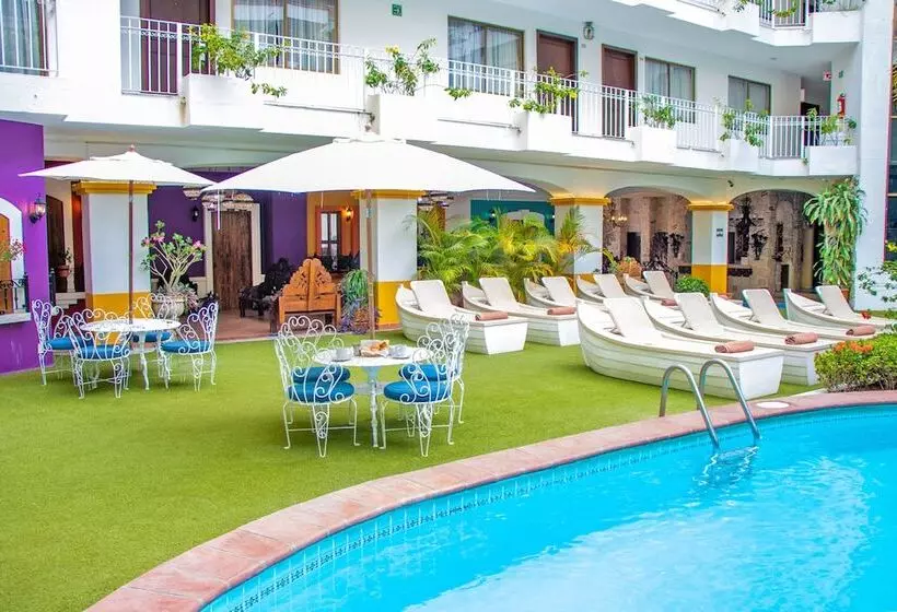 בית מלון כפרי Los Arcos Suites