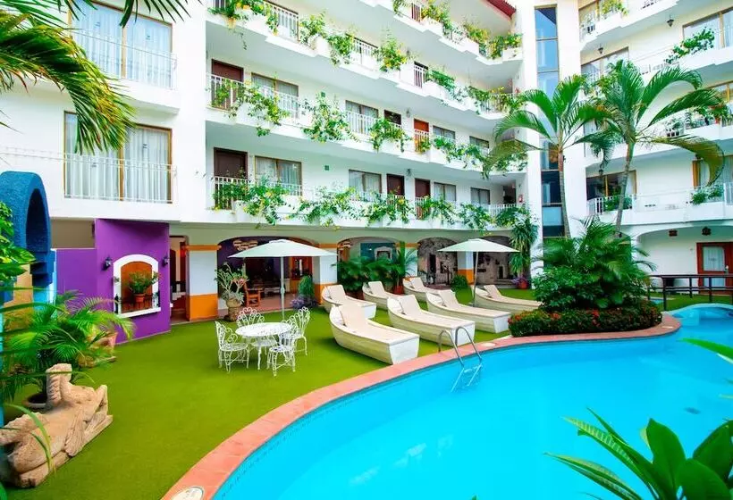 בית מלון כפרי Los Arcos Suites