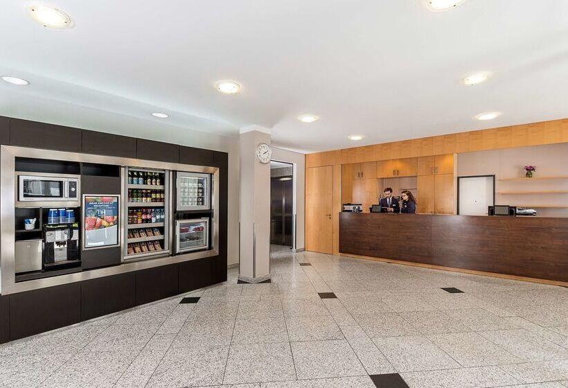 酒店 NH München City Süd