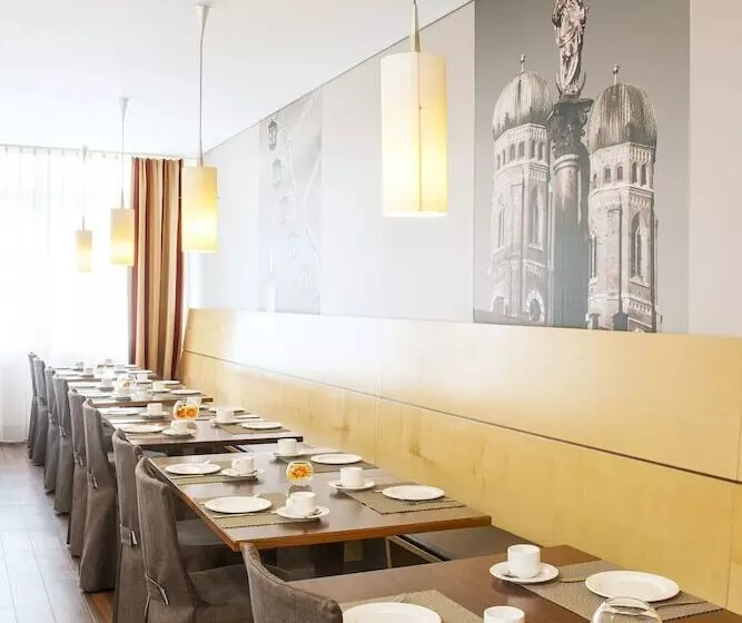 호텔 NH München City Süd