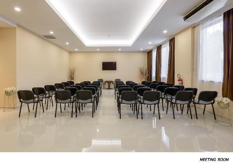 هتل Olympos Beach