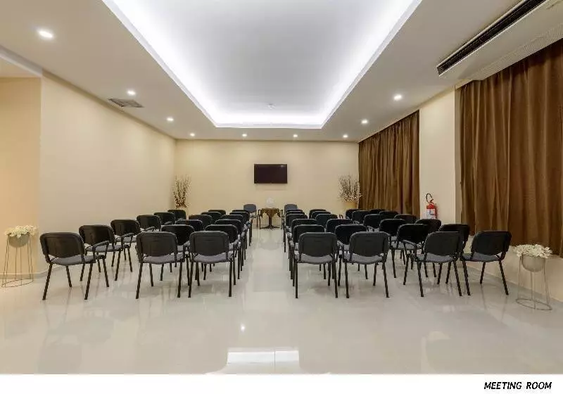 هتل Olympos Beach