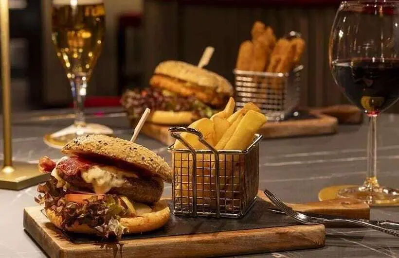 Hotelli Plaza Premium Darmstadt