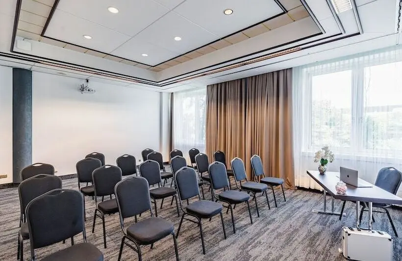 Hotelli Plaza Premium Darmstadt