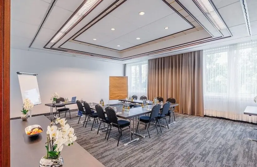 Hotelli Plaza Premium Darmstadt