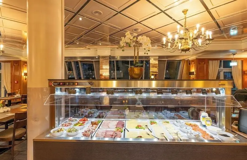 Hotelli Plaza Premium Darmstadt