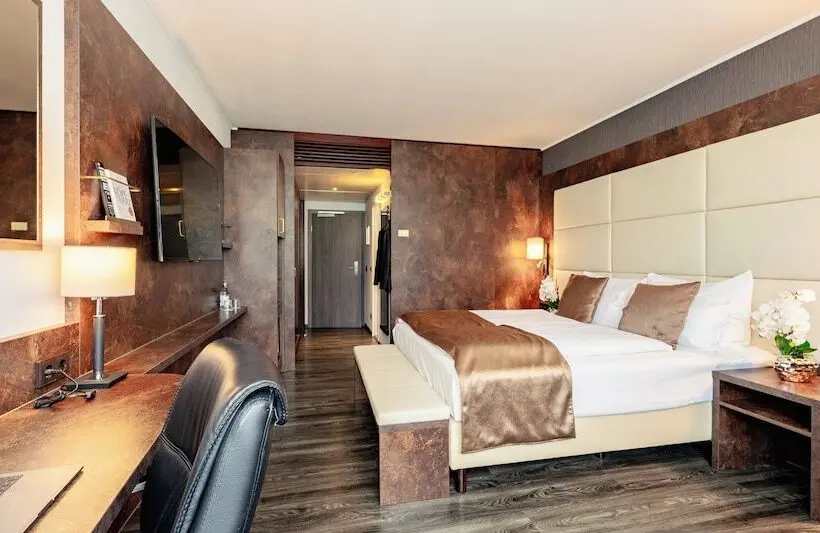Hotelli Plaza Premium Darmstadt