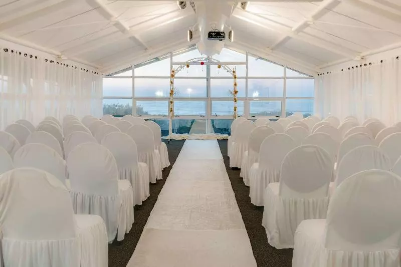 Protea Hotel By Marriott Karridene Beach