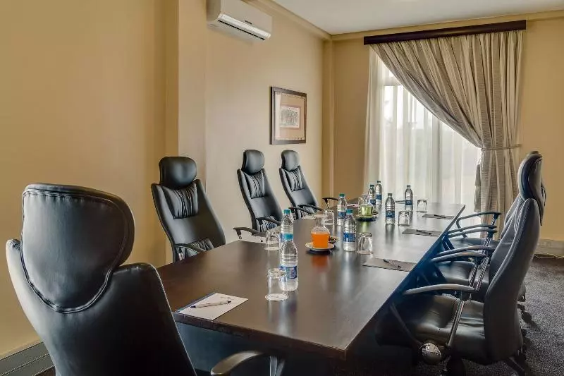 Protea Hotel By Marriott Karridene Beach