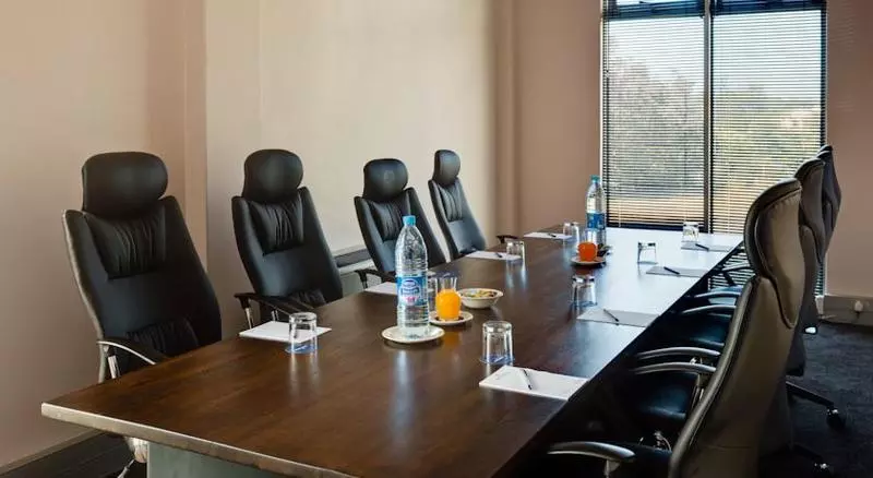 Protea Hotel By Marriott Karridene Beach