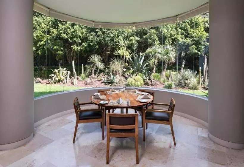 ホテル Sheraton Mexico City Santa Fe