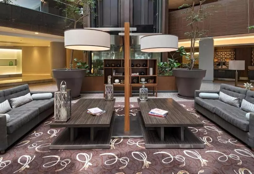 ホテル Sheraton Mexico City Santa Fe