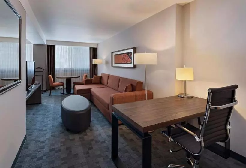 ホテル Sheraton Mexico City Santa Fe