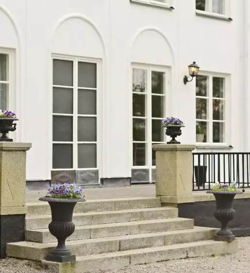 Отель Skytteholm