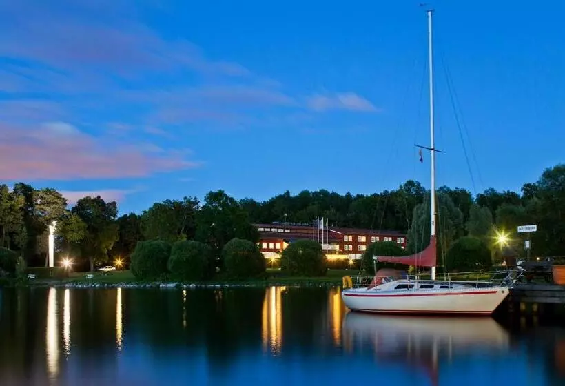 Отель Skytteholm