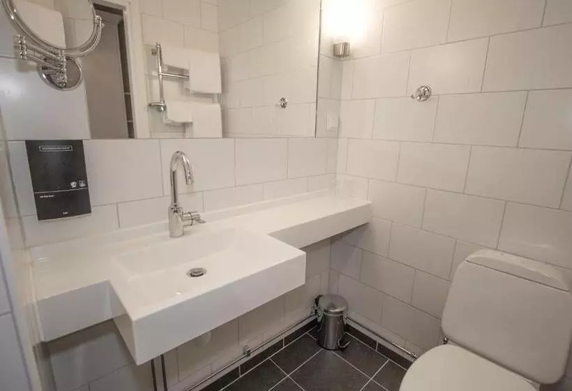 Отель Skytteholm