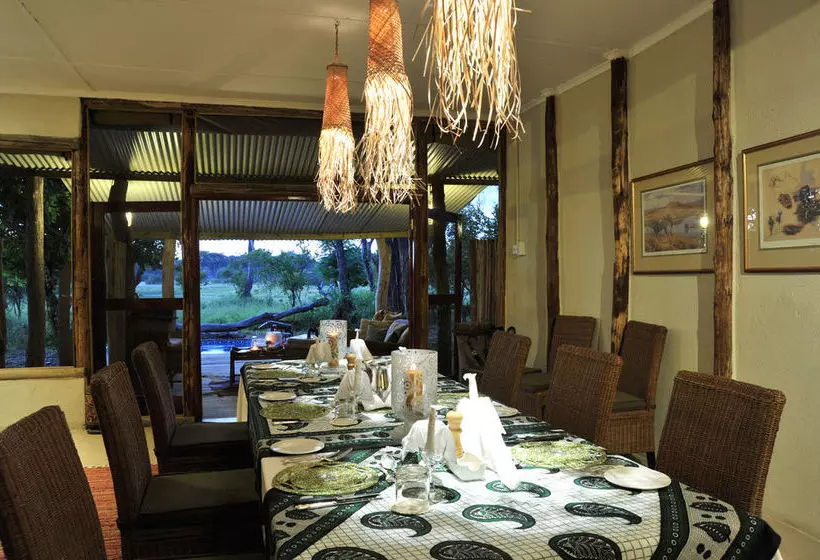 هتل The Hide Safari Camp