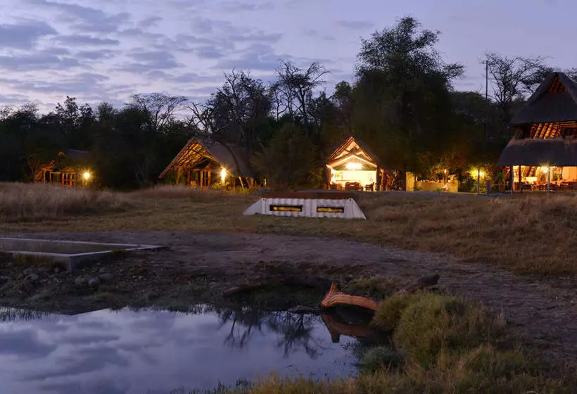 هتل The Hide Safari Camp