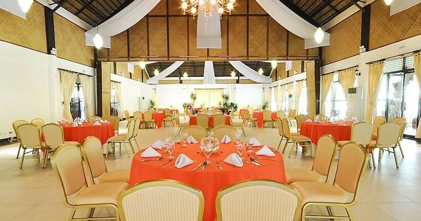 Resort Paradise Garden Hotel And Convention Center Boracay Powered By Aston