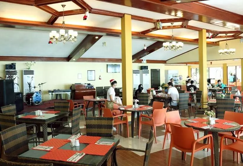 Resort Paradise Garden Hotel And Convention Center Boracay Powered By Aston