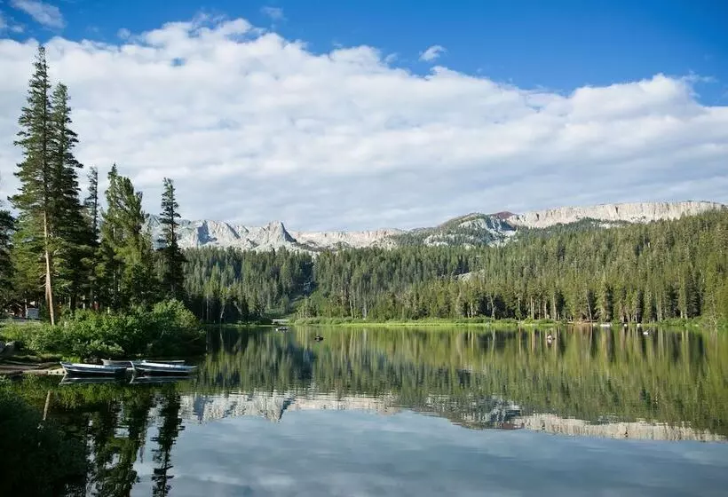 渡假胜地 Tamarack Lodge