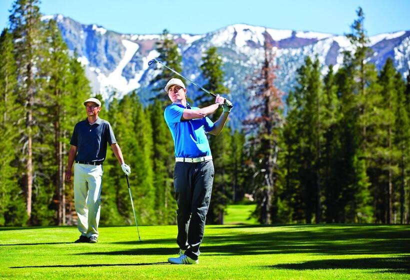 استراحتگاه Tamarack Lodge