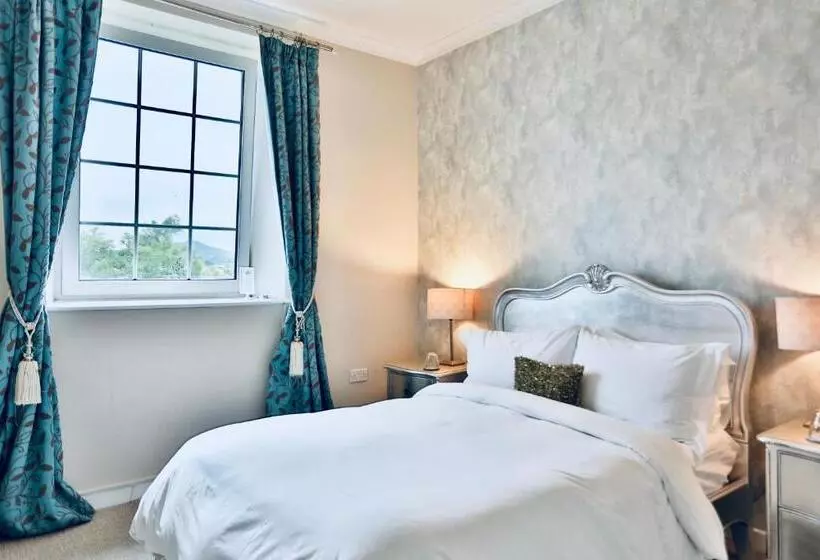 Ty Croeso Boutique B&b