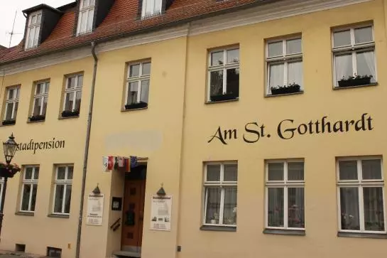 هتل Am Sankt Gotthardt