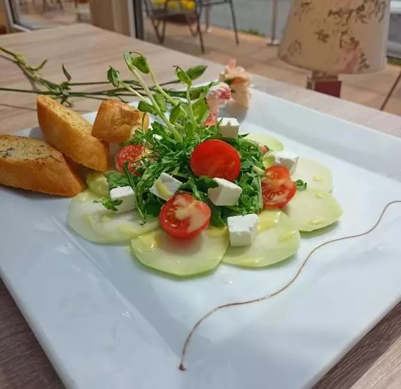 בית מלון כפרי Cieplice Medi & Spa