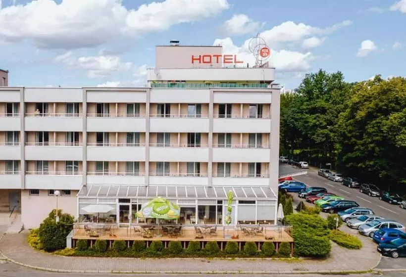 בית מלון כפרי Cieplice Medi & Spa