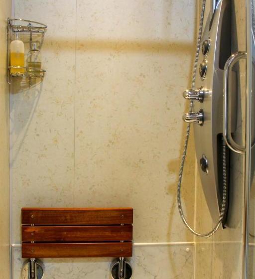 فندق Creagan House