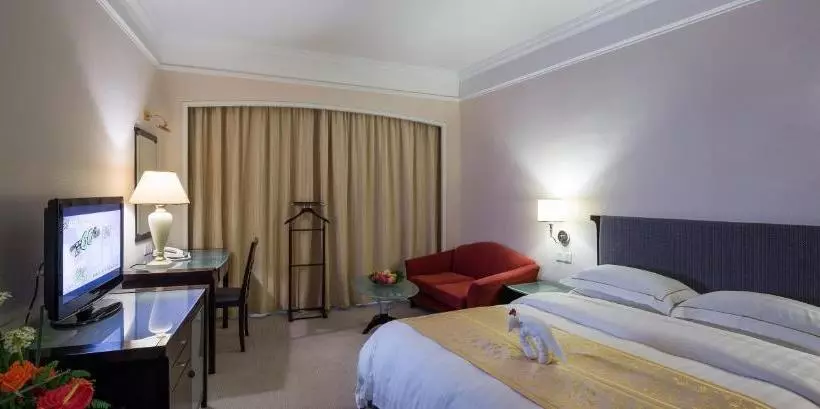 בית מלון כפרי Shantou Golden Gulf