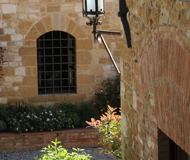 호텔 La Collegiata