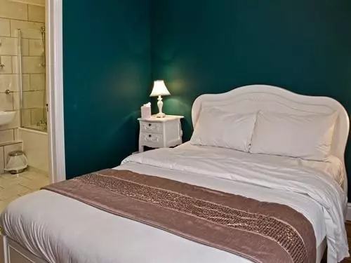 호텔 Olivers Lodge