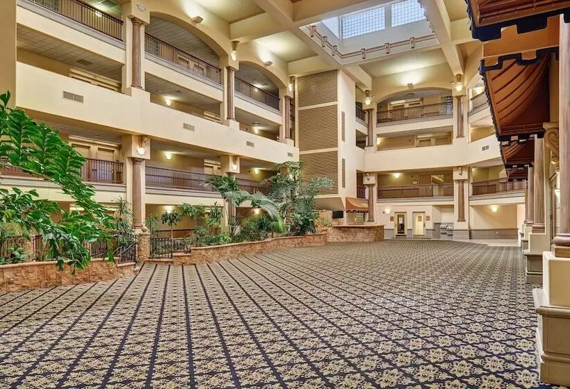 Radisson Hotel El Paso Airport