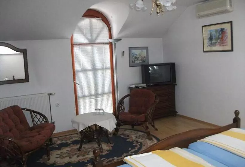 Отель Ria Panzio