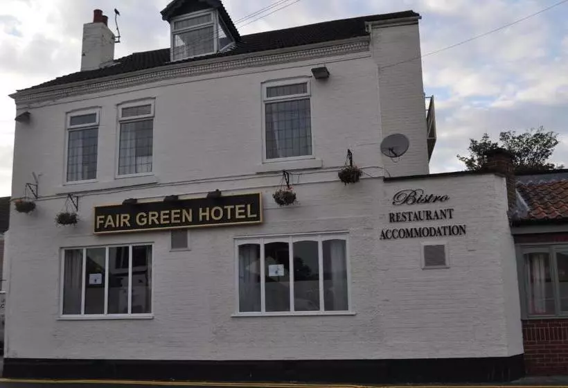 בית מלון כפרי The Fair Green