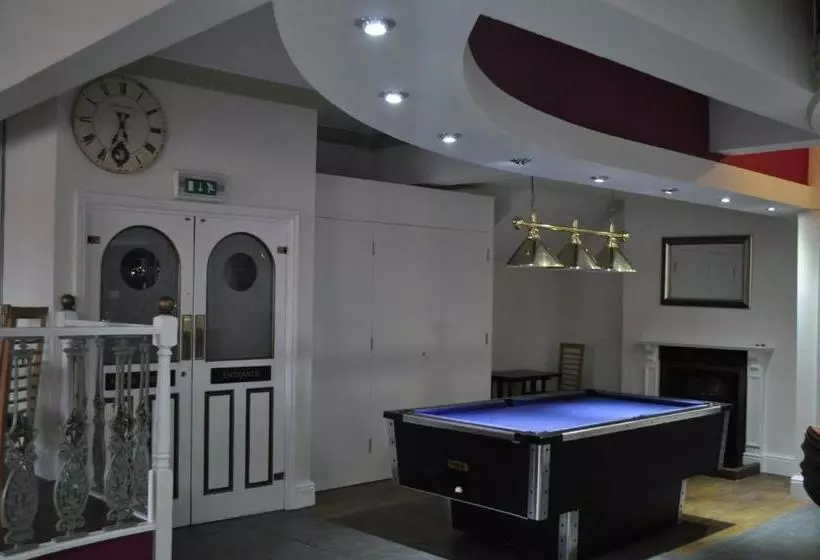 בית מלון כפרי The Fair Green