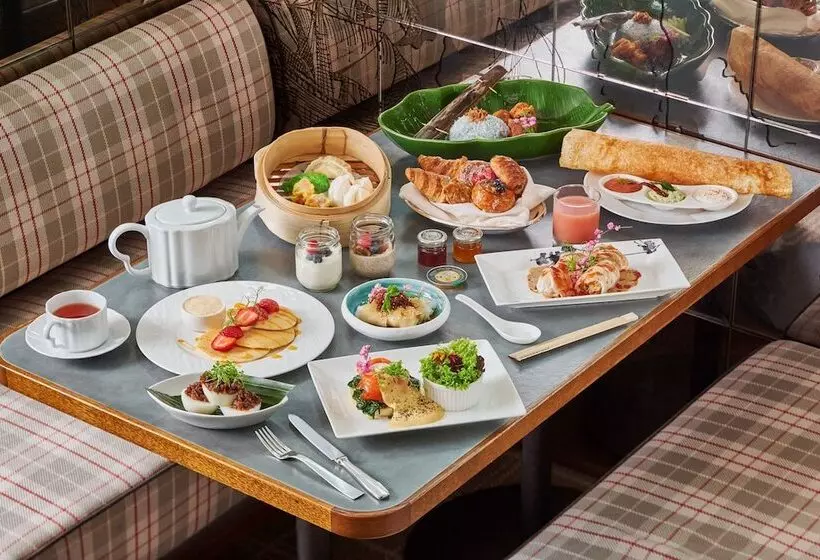 هتل The Ritzcarlton, Millenia Singapore