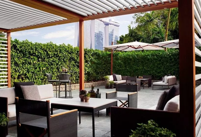 هتل The Ritzcarlton, Millenia Singapore