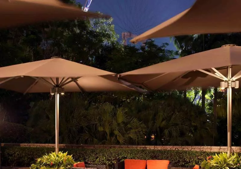 هتل The Ritzcarlton, Millenia Singapore