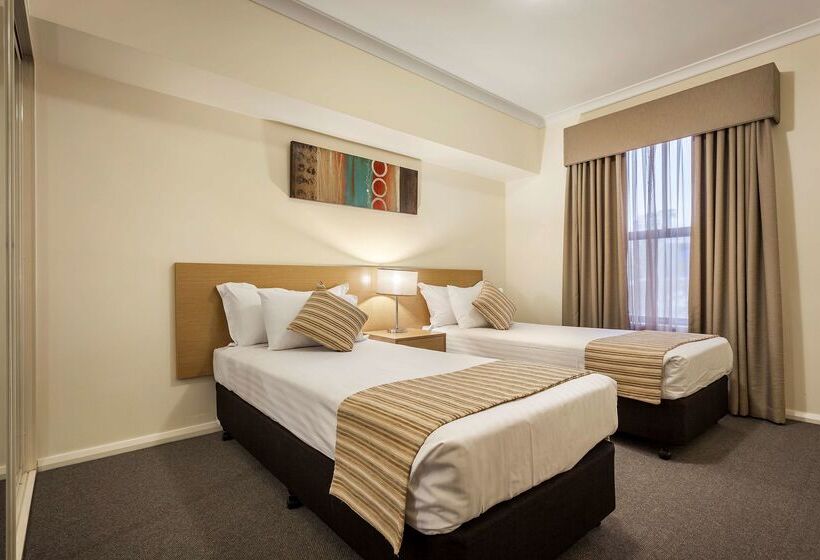 Best Western Northbridge Apartments