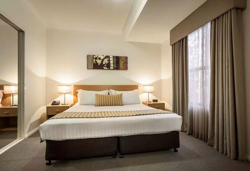 Best Western Northbridge Apartments
