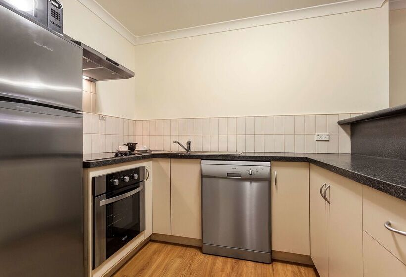 Best Western Northbridge Apartments