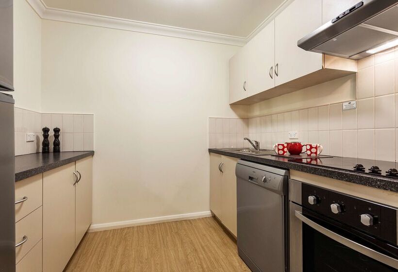 Best Western Northbridge Apartments