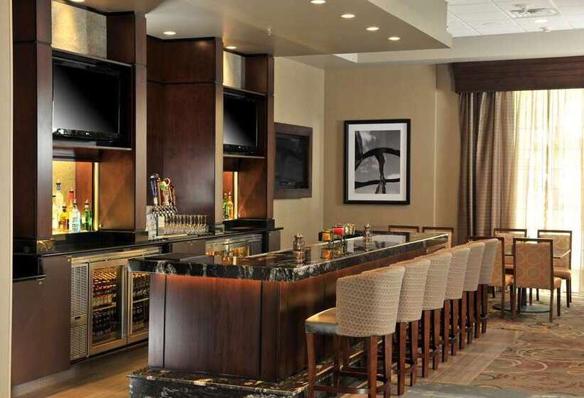 Embassy Suites Hotel Des Moines Downtown