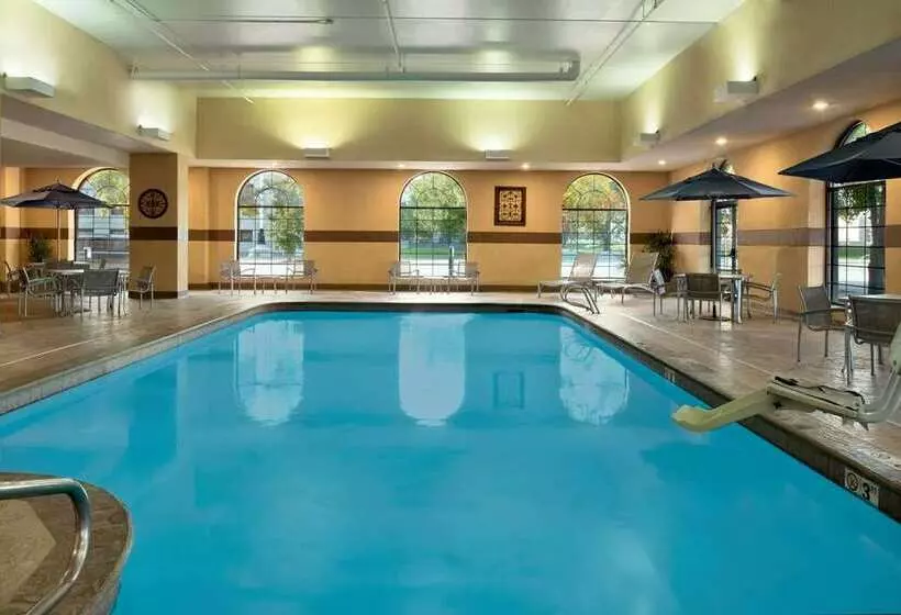 Embassy Suites Hotel Des Moines Downtown