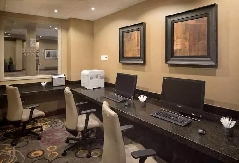 Embassy Suites Hotel Des Moines Downtown