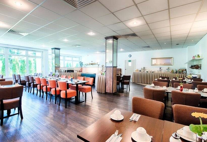 Achat Hotel Stuttgart Zuffenhausen